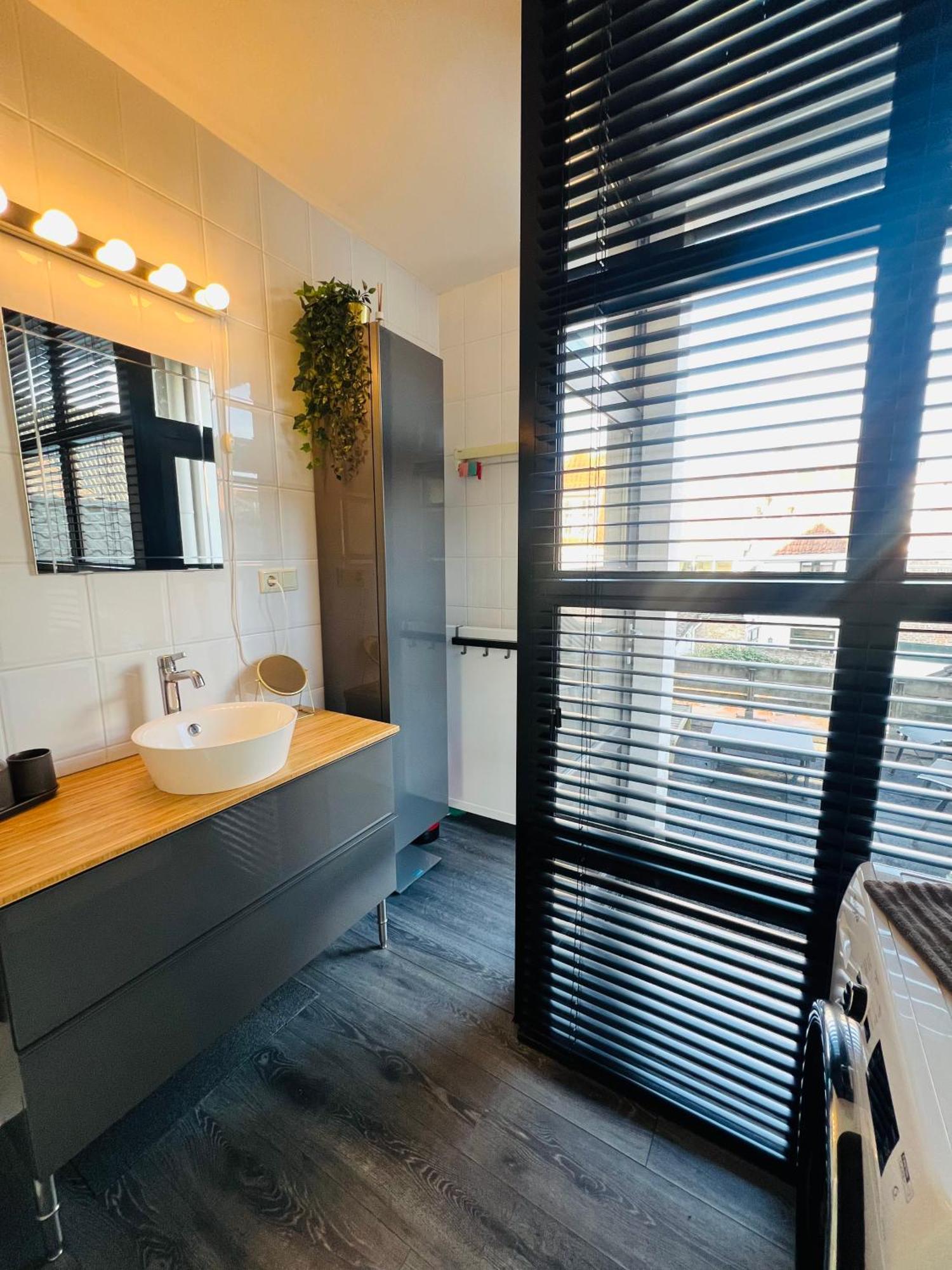 Canal Apartment At Historic Citycenter Amersfoort Exterior photo